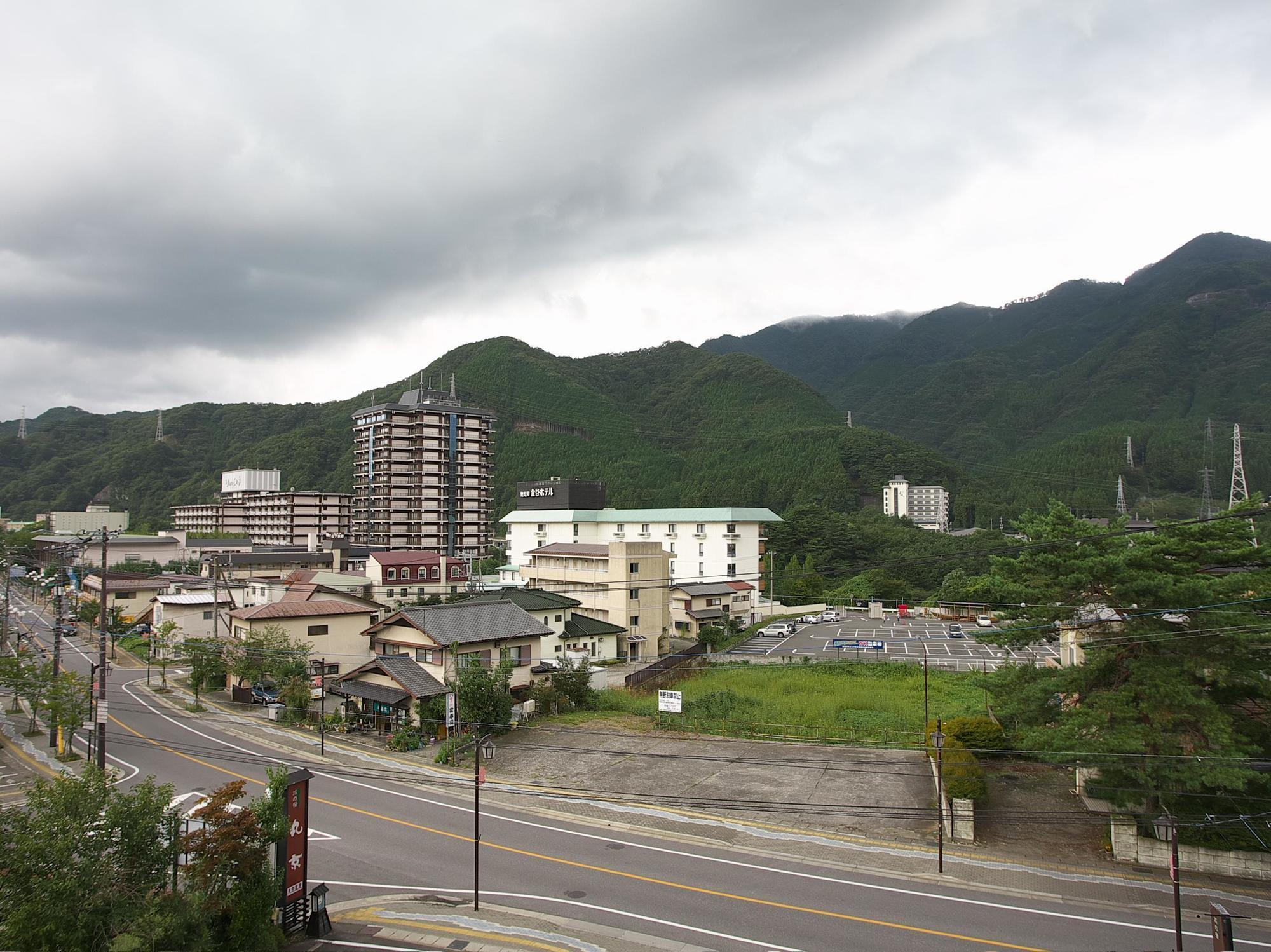 Ryokan Marukyo Fujiwara Esterno foto